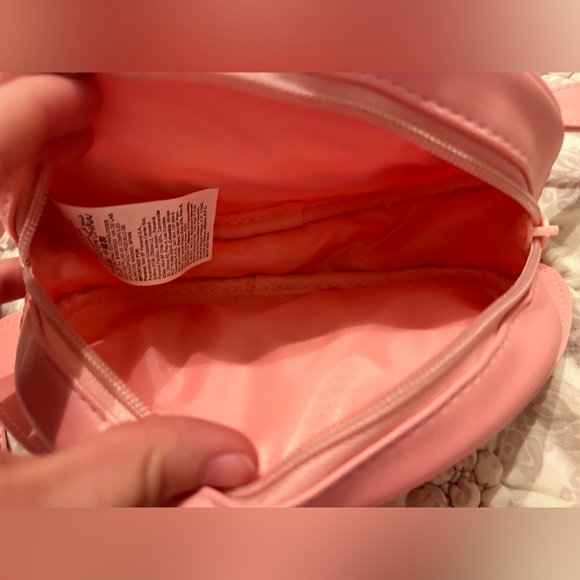 Sanrio my melody faux leather fanny pack - Picture 3 of 6